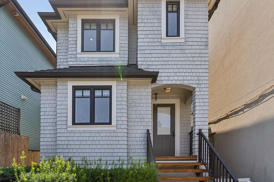 119 E 27th Avenue Vancouver, BC - 33