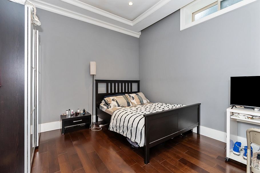 5578 Elizabeth Street Vancouver, BC - 11