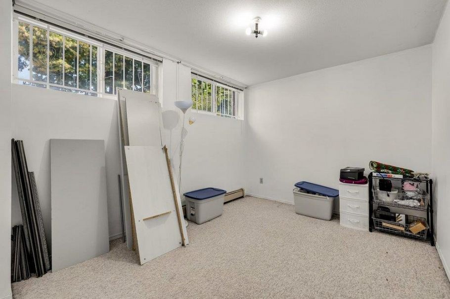 2038 E 26th Avenue Vancouver, BC - 27