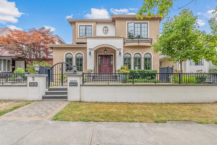 5578 Elizabeth Street Vancouver, BC - 1