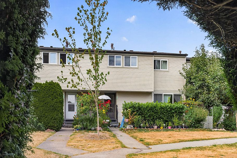 88 3441 E 49th Avenue Vancouver, BC - 2