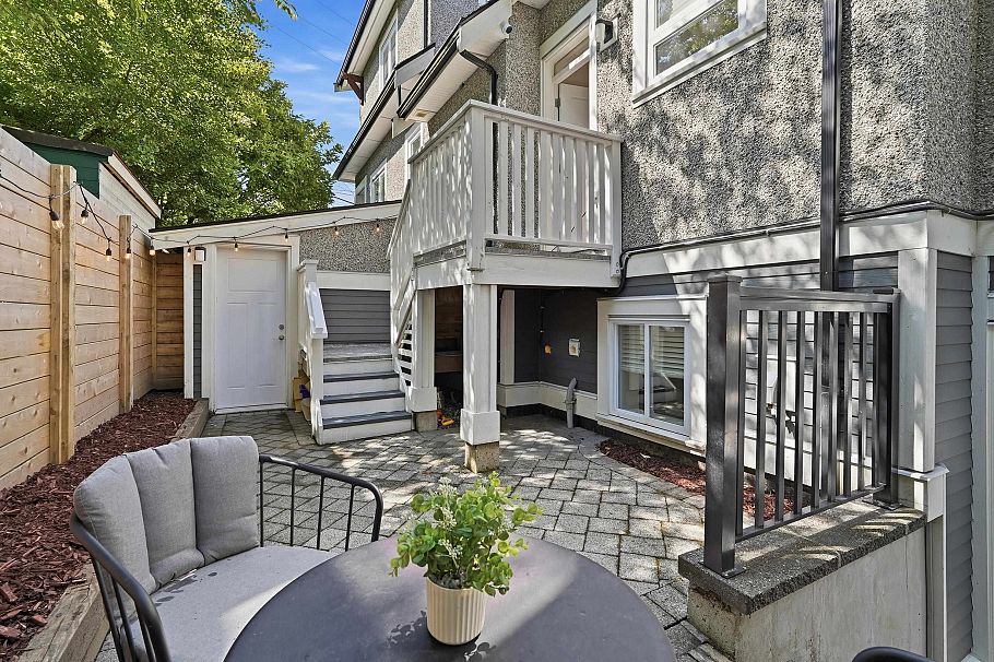 1820 Woodland Drive Vancouver, BC - 31