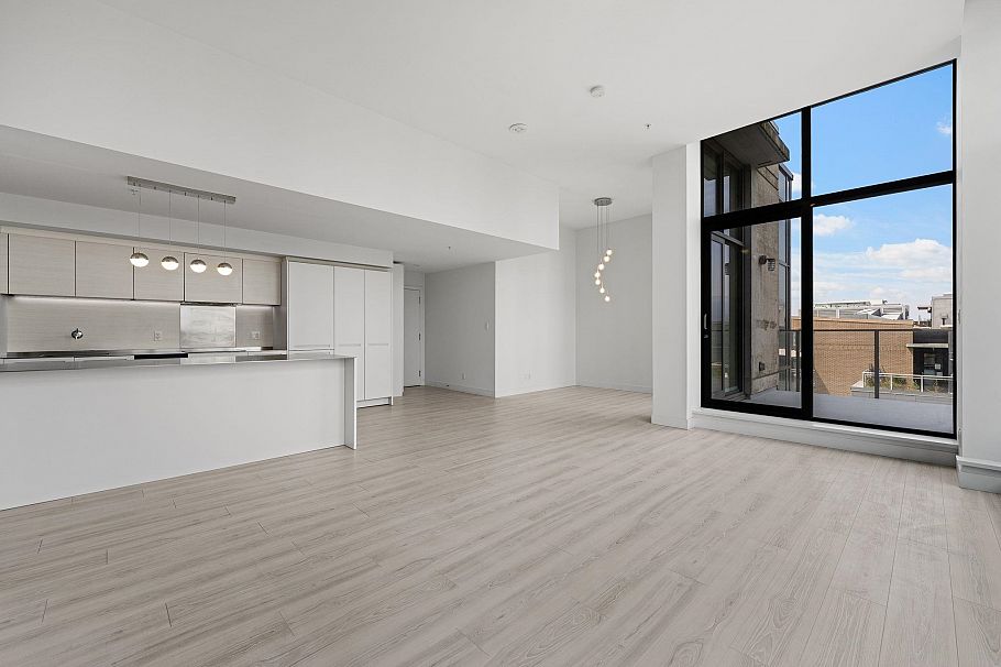 2105 1133 Hornby Street Vancouver, BC - 2