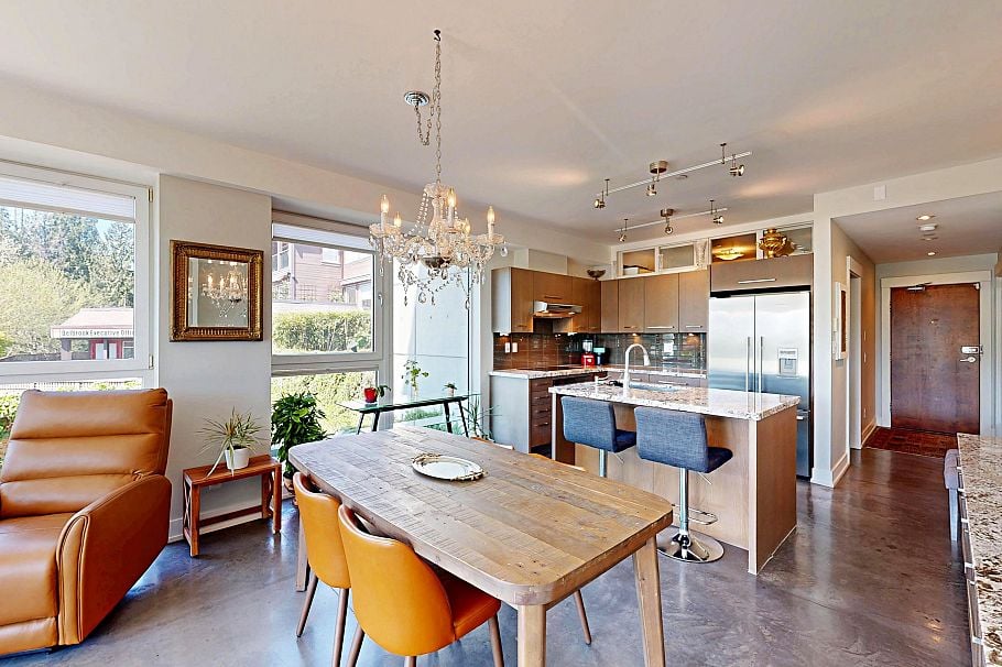 201 650 Evergreen Place North Vancouver, BC - 8