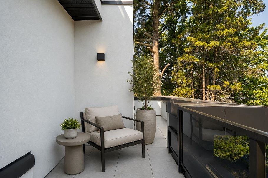 1 1450 E 30th Avenue Vancouver, BC - 18