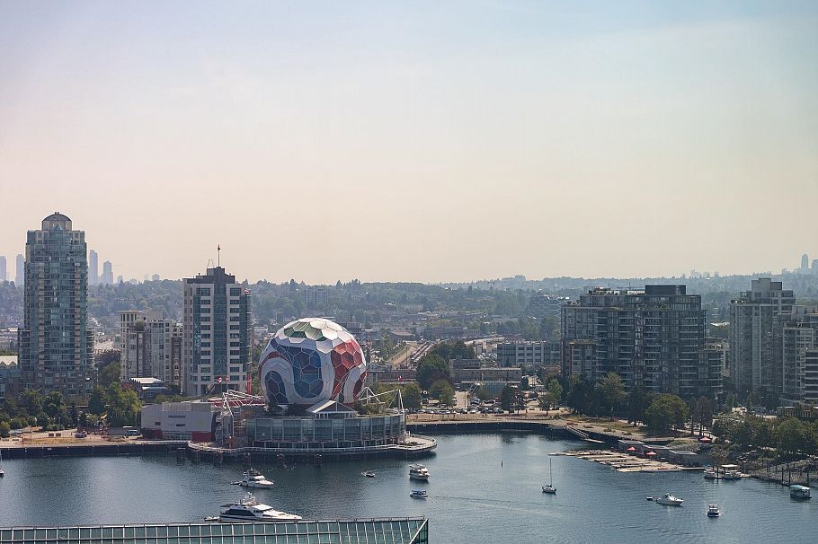 2508 33 Smithe Street Vancouver, BC - 25