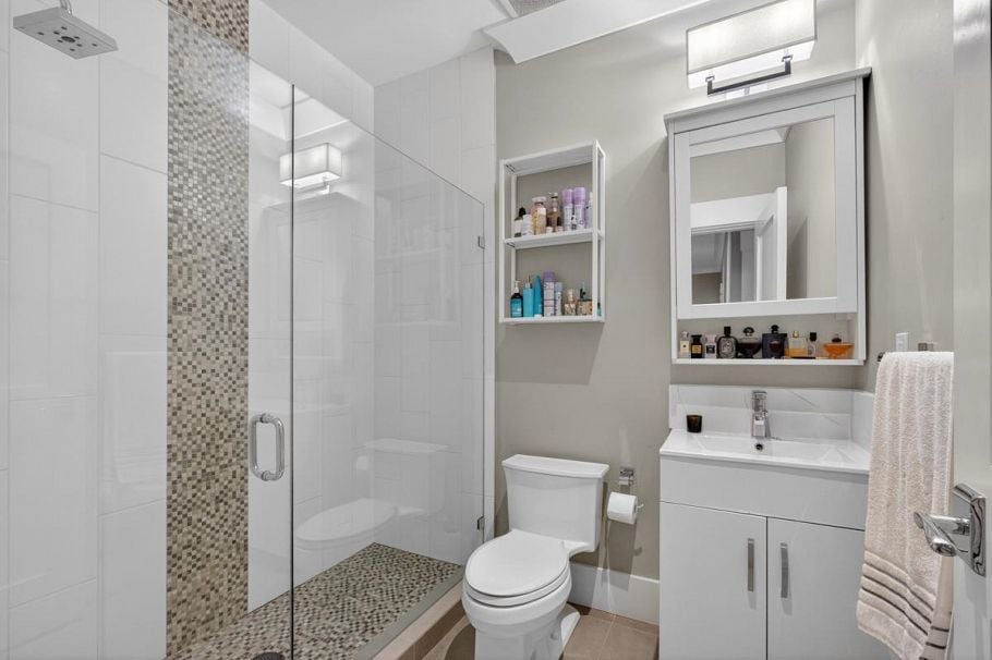 1850 West 36th Avenue Vancouver, BC - 20