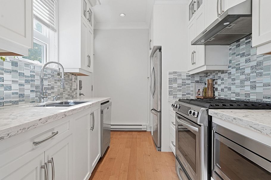 1820 Woodland Drive Vancouver, BC - 4