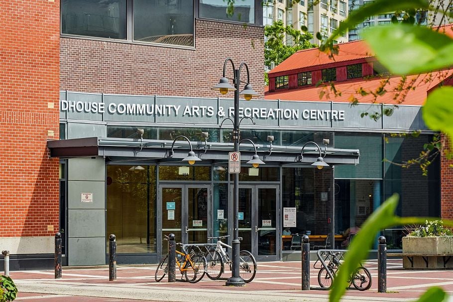 18C 139 Drake Street Vancouver, BC - 22
