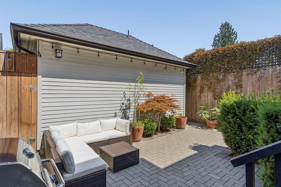 119 E 27th Avenue Vancouver, BC - 25