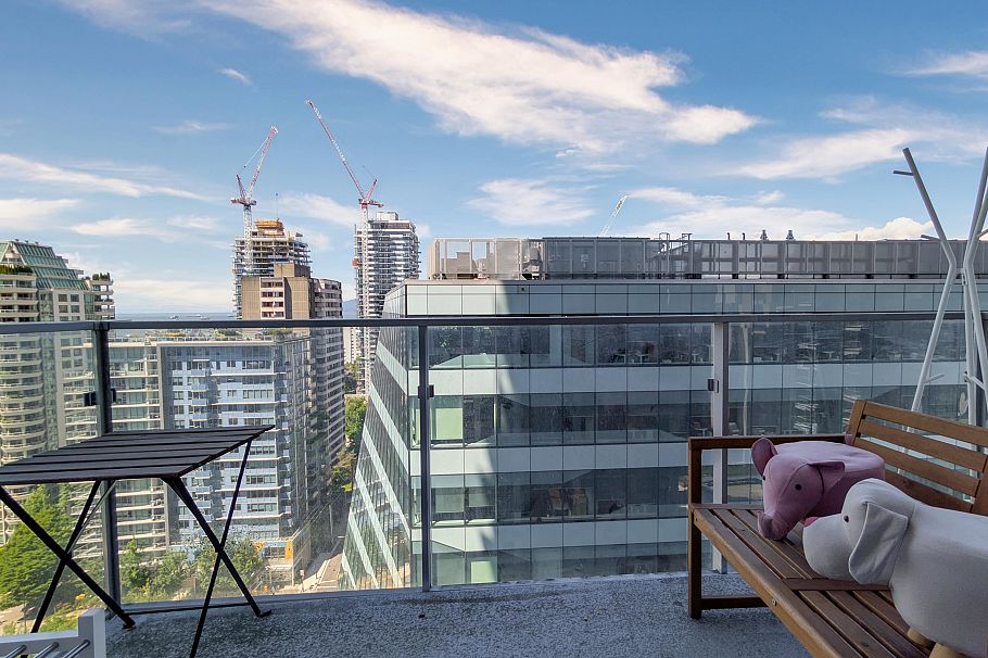 2103 1289 Hornby Street Vancouver, BC - 17