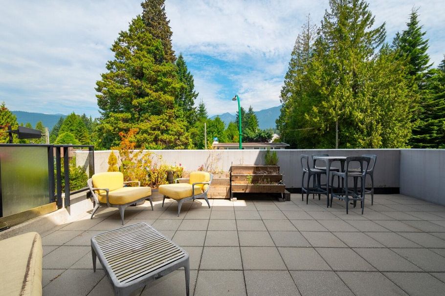 217 3220 Connaught Crescent North Vancouver, BC - 16
