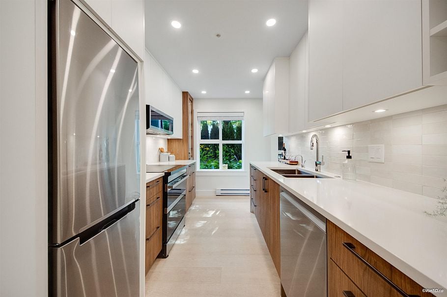 107 611 W 13th Avenue Vancouver, BC - 21