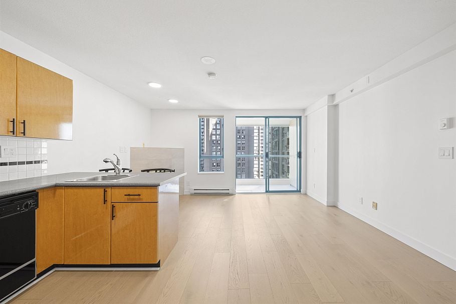 1610 939 Homer Street Vancouver, BC - 13