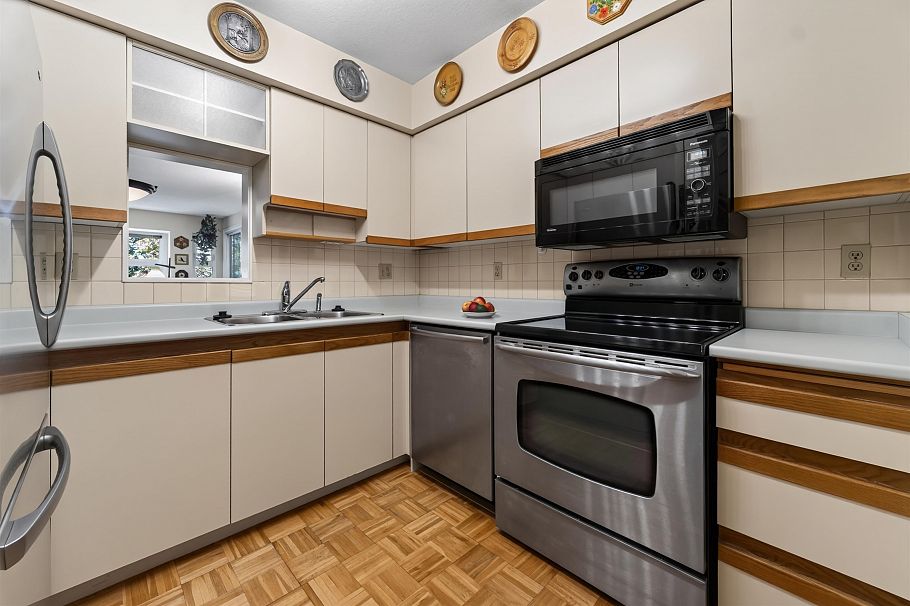202 725 W 7th Avenue Vancouver, BC - 9