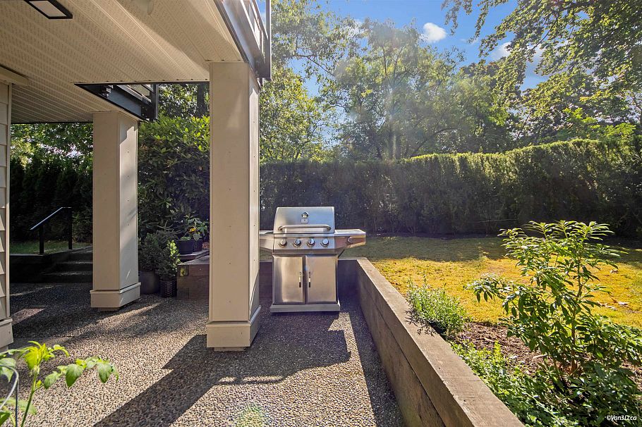 107 611 W 13th Avenue Vancouver, BC - 38