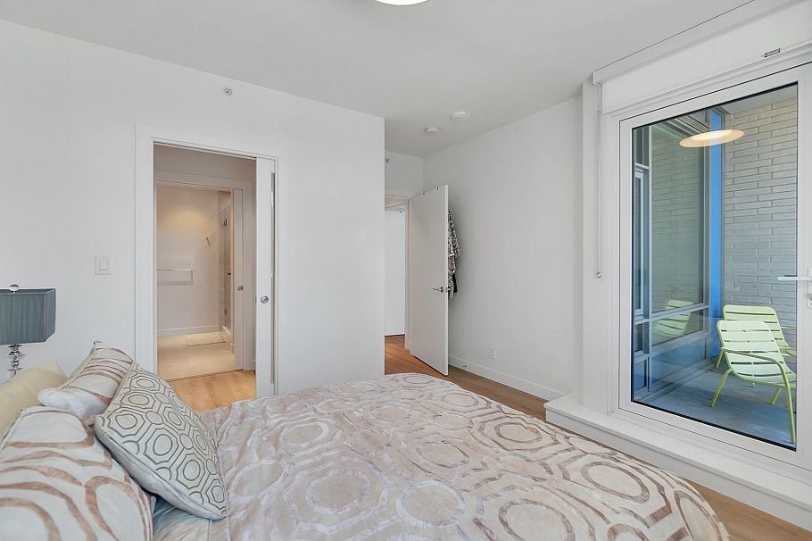 107 1500 Fern Street North Vancouver, BC - 9