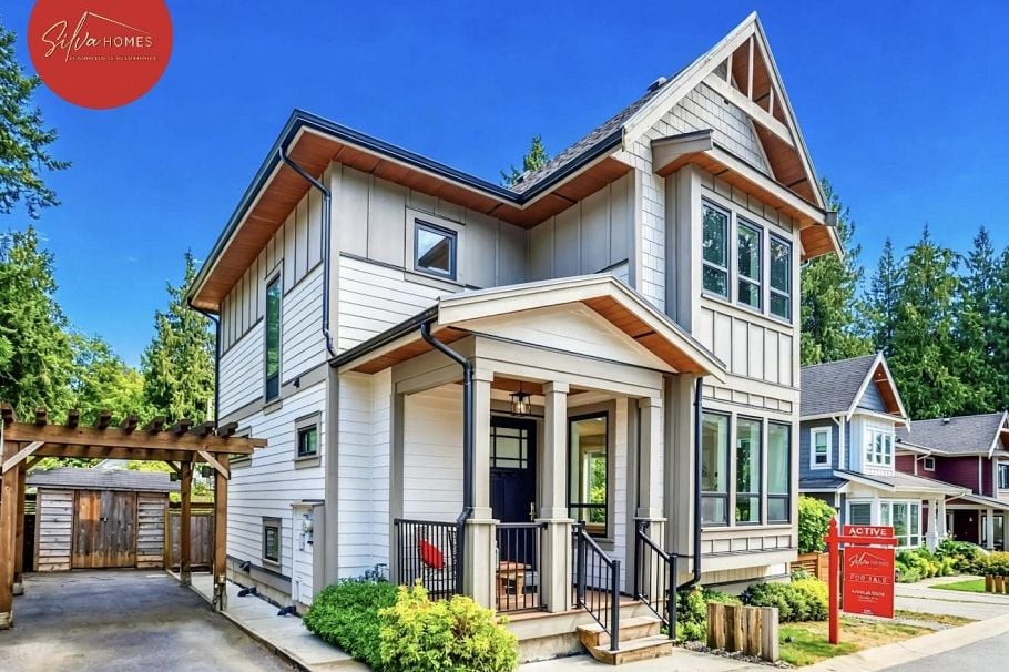 2020 Carson Court North Vancouver, BC - 1