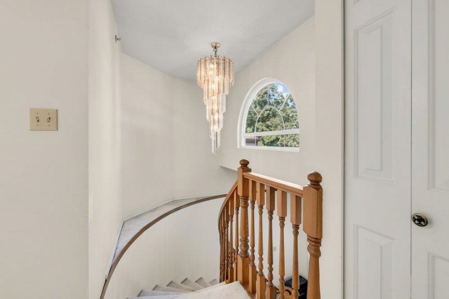 2038 E 26th Avenue Vancouver, BC - 14