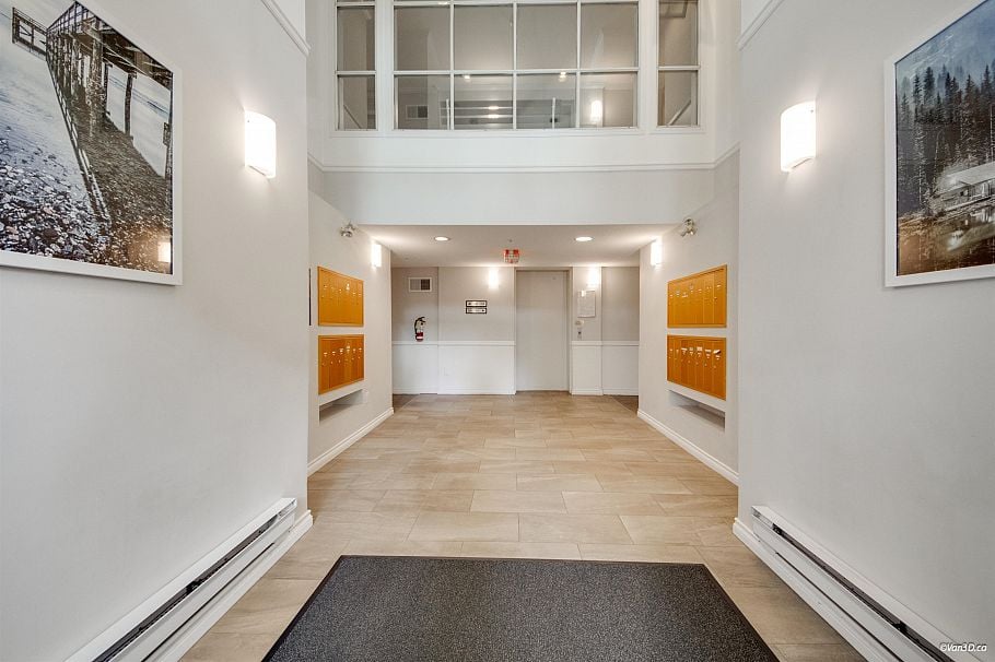 107 611 W 13th Avenue Vancouver, BC - 40