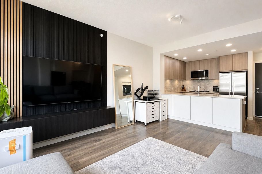 610 3289 Riverwalk Avenue Vancouver, BC - 4