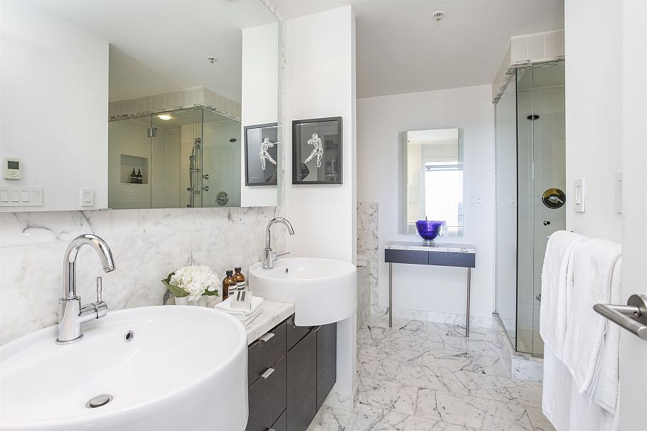 2202 1055 Homer Street Vancouver, BC - 21