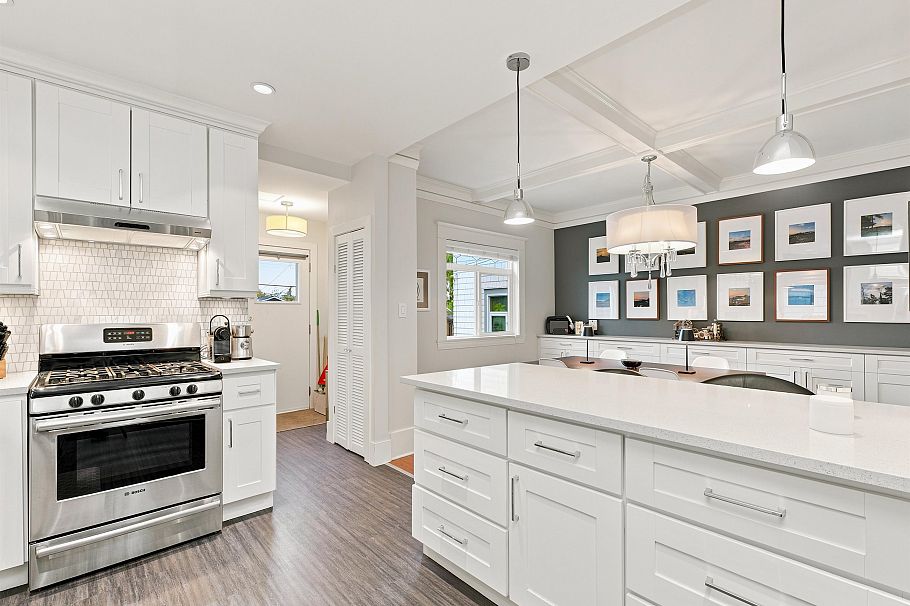 431 E 23rd Avenue Vancouver, BC - 5