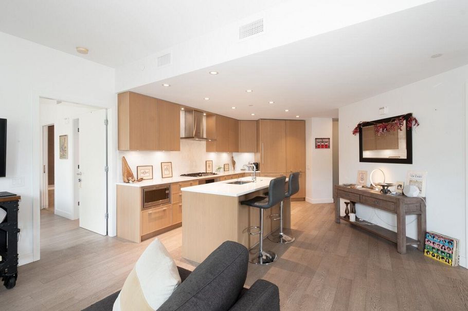 217 3220 Connaught Crescent North Vancouver, BC - 18