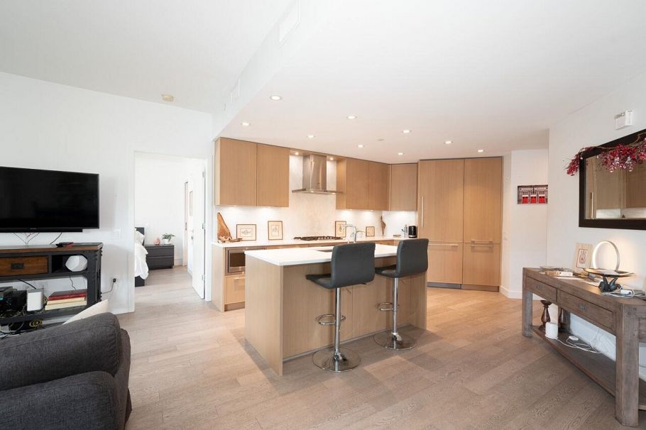 217 3220 Connaught Crescent North Vancouver, BC - 19