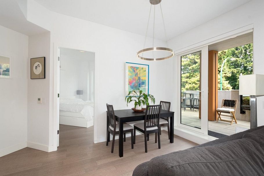 217 3220 Connaught Crescent North Vancouver, BC - 14