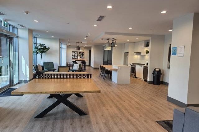 907 3430 E Kent Avenue South Vancouver, BC - 24
