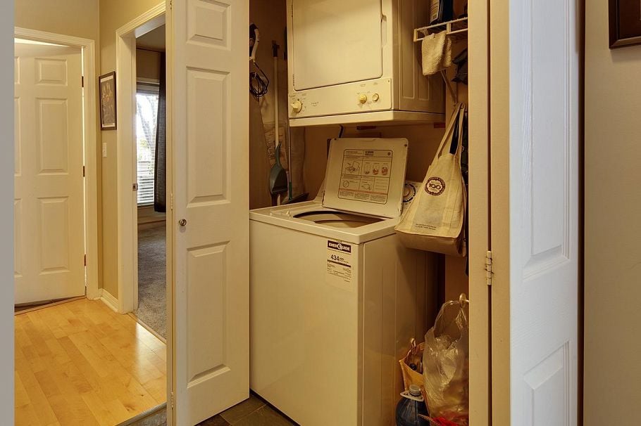 1 1177 W 8th Avenue Vancouver, BC - 23