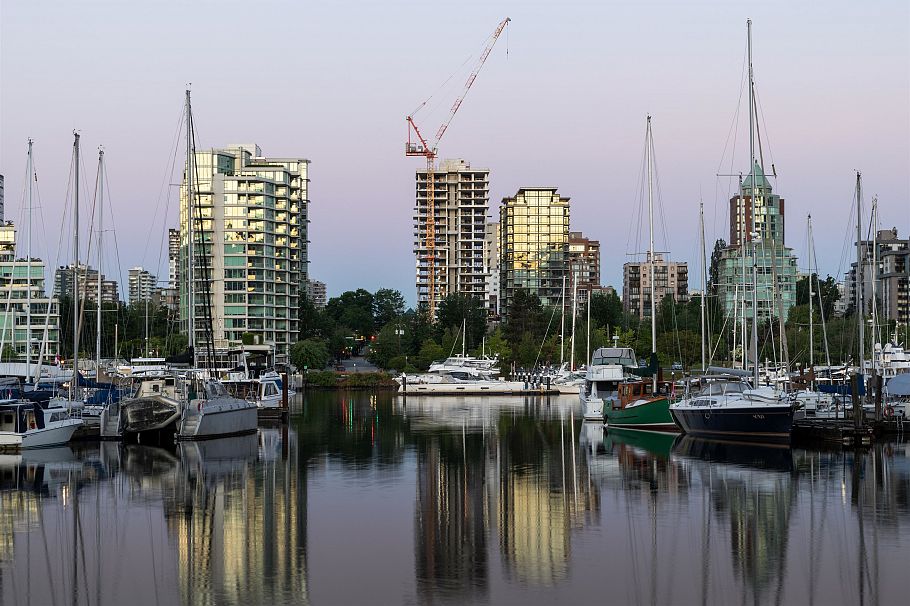 601 1818 Alberni Street Vancouver, BC - 1