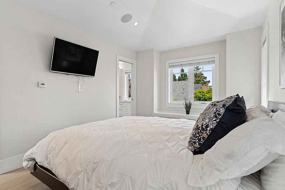 119 E 27th Avenue Vancouver, BC - 14