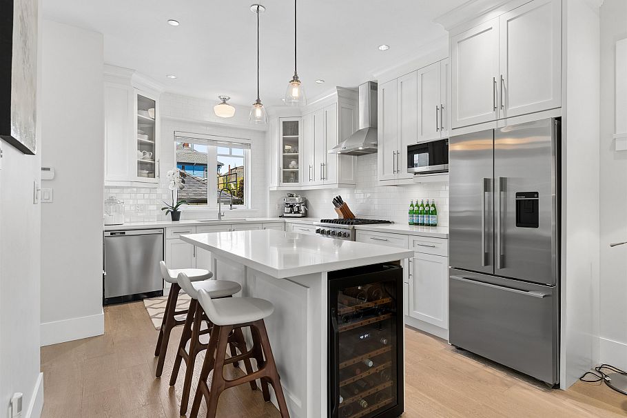 119 E 27th Avenue Vancouver, BC - 7
