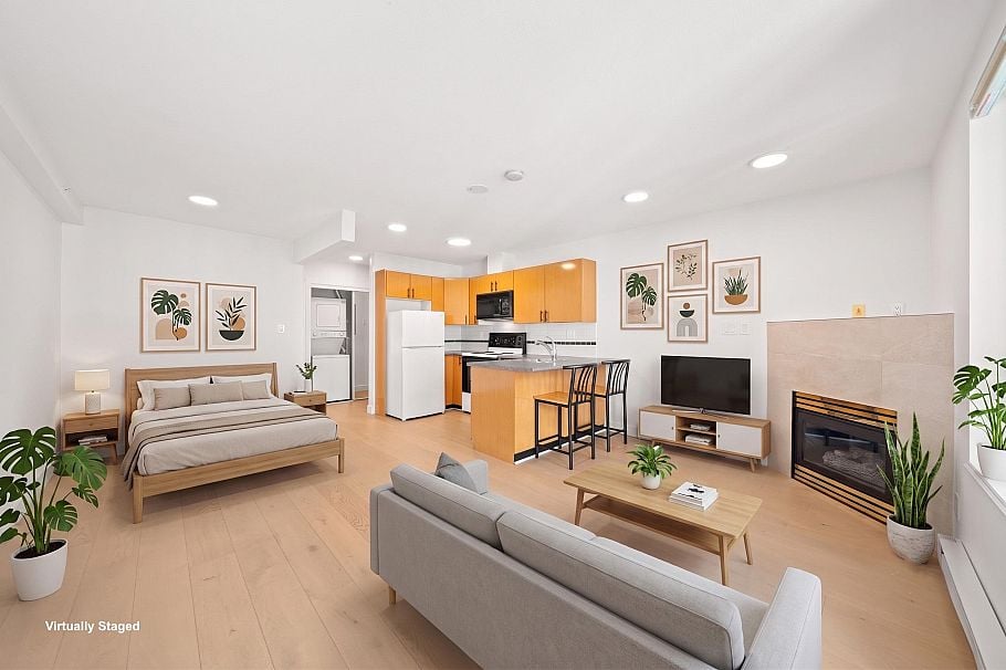 1610 939 Homer Street Vancouver, BC - 1