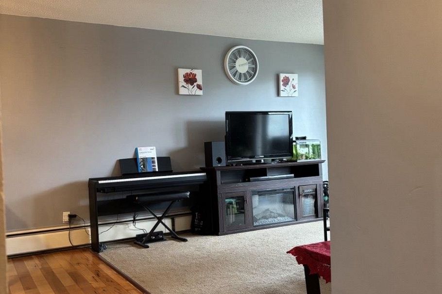 107 170 E 3rd Street North Vancouver, BC - 23