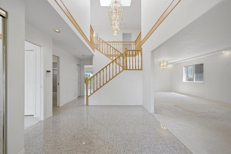 6212 Vivian Street Vancouver, BC - 5