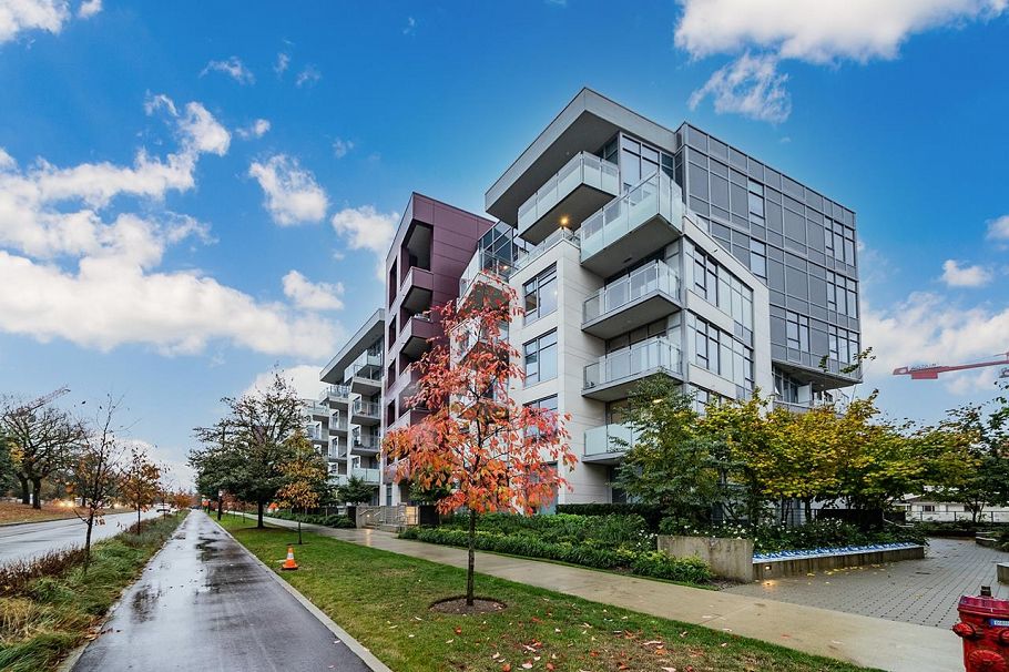 402 5033 Cambie Street Vancouver, BC - 2