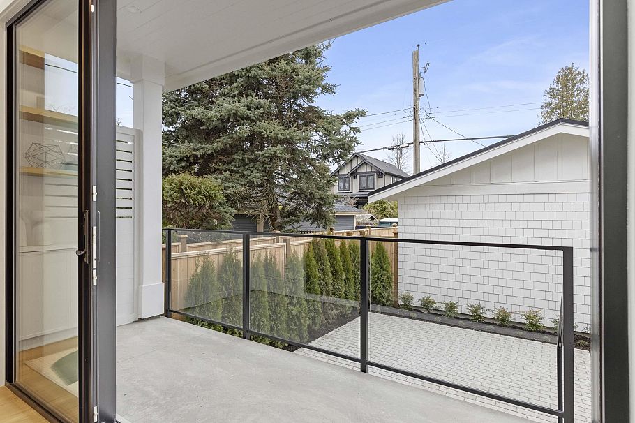 2 3919 W 18th Avenue Vancouver, BC - 25