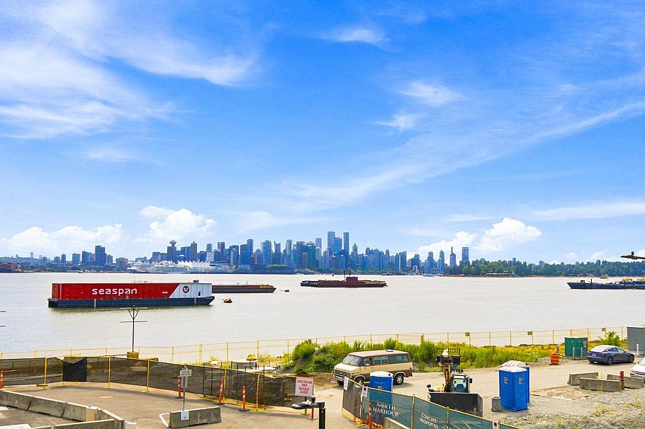 301 785 Harbour Way North Vancouver, BC - 16