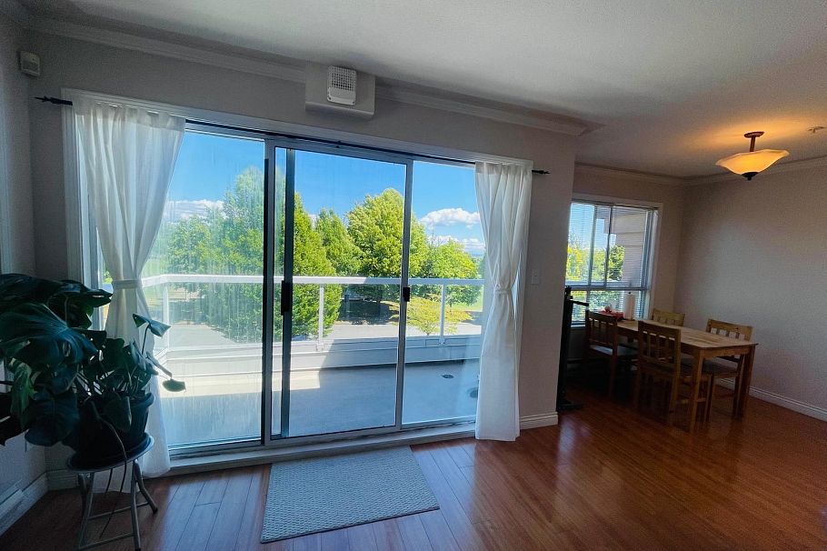 302 2288 Newport Avenue Vancouver, BC - 6