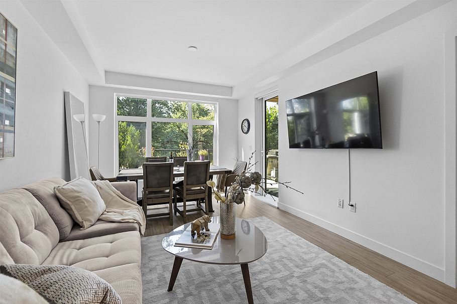 113 747 E 3rd Street North Vancouver, BC - 9