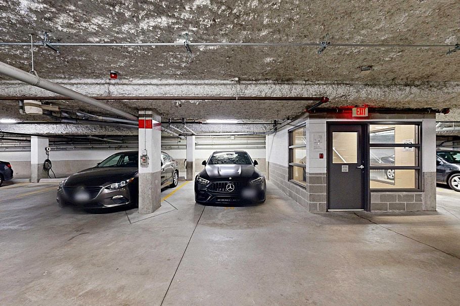 211 2083 W 33rd Avenue Vancouver, BC - 39