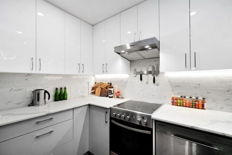 306 630 Roche Point Drive North Vancouver, BC - 3