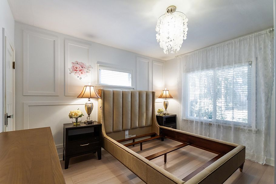 136 E 45th Avenue Vancouver, BC - 7
