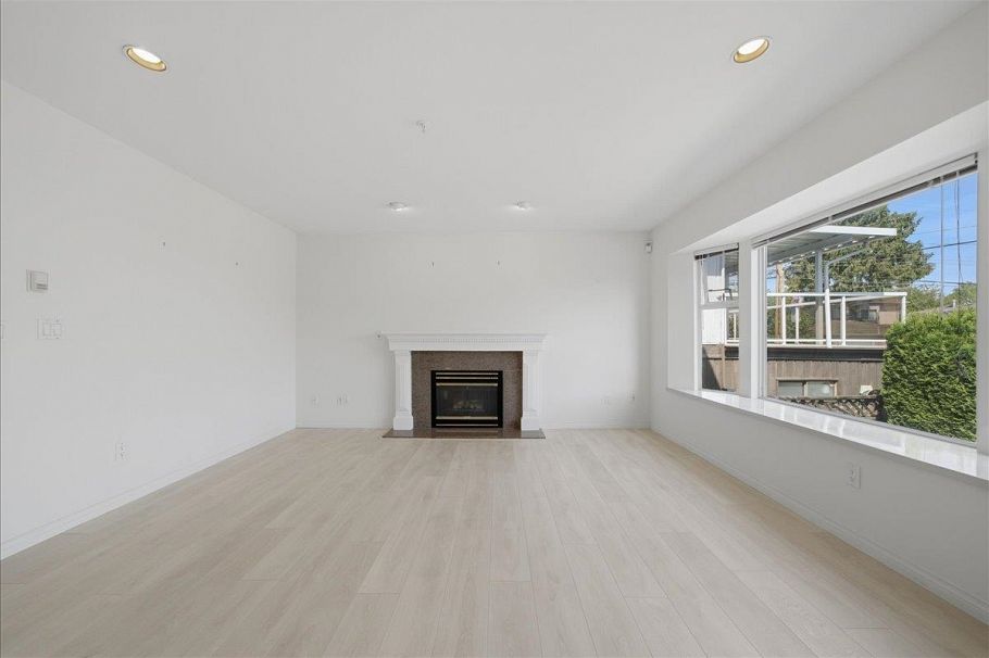 6212 Vivian Street Vancouver, BC - 12