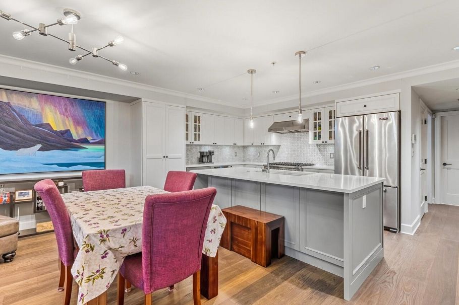 100 656 W 13th Avenue Vancouver, BC - 7