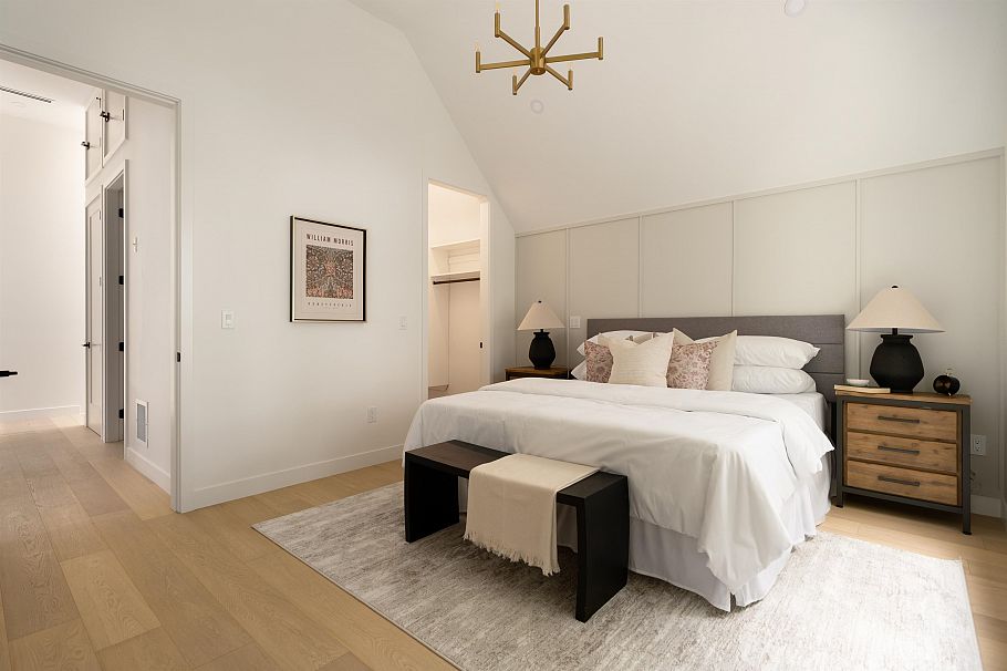 1 810 E 22nd Avenue Vancouver, BC - 13