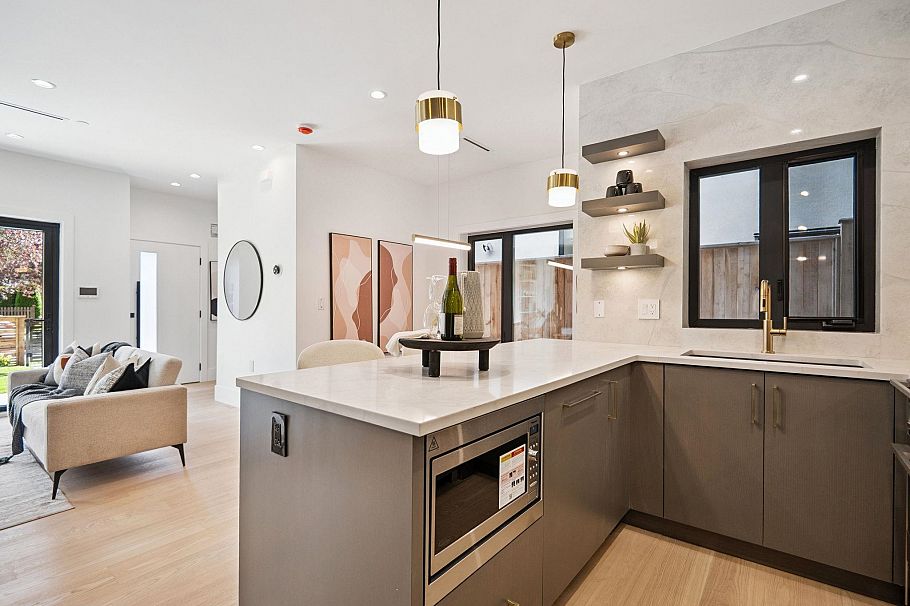 #1 1079 E 14th Avenue Vancouver, BC - 17